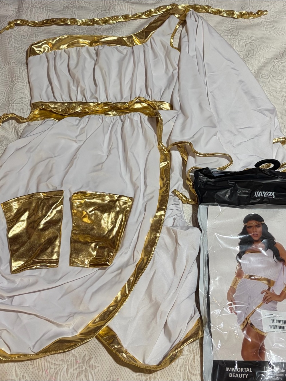 Women’s White and Gold Goddess Costume